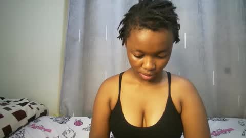 Snapshot of cutypookie chatting on October 15, 7:41 am cutypookie online show from October 15, 7:41 am