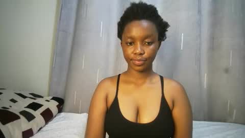 Snapshot of cutypookie chatting on October 18, 6:48 am cutypookie online show from October 18, 6:48 am