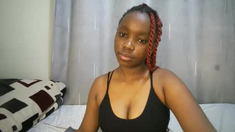 cutypookie online show from October 28, 5:04 pm