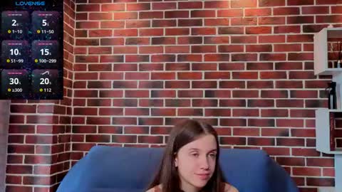 Snapshot of cwendenmon chatting on June 11, 2:53 am Ashly online show from June 11, 2:53 am