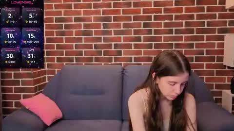 Snapshot of cwendenmon chatting on July 30, 7:13 pm Ashly online show from July 30, 7:13 pm