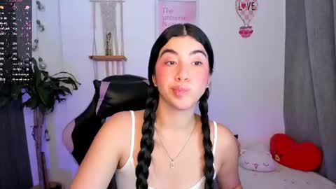 Snapshot of cyber_lizz chatting on June 23, 9:46 pm Liz online show from June 23, 9:46 pm
