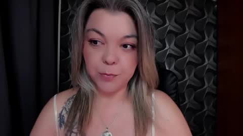 Snapshot of cyberdomme chatting on May 13, 10:17 pm Full time mean bitch. online show from May 13, 10:17 pm