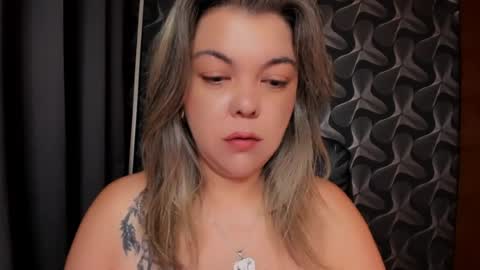 Snapshot of cyberdomme chatting on July 4, 9:43 pm Full time mean bitch. online show from July 4, 9:43 pm