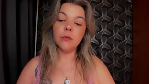 Snapshot of cyberdomme chatting on July 18, 10:35 pm Full time mean bitch. online show from July 18, 10:35 pm