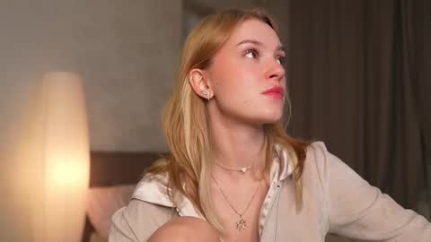 EMILY online show from October 12, 6:29 pm