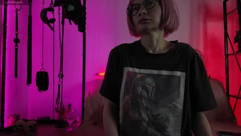 Snapshot of cyberxgoddess_ chatting on May 31, 4:42 am Lily Goddess online show from May 31, 4:42 am