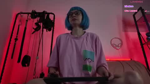 Snapshot of cyberxgoddess_ chatting on June 16, 6:05 am Lily Goddess online show from June 16, 6:05 am