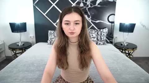 Snapshot of cyrenaluxe chatting on July 15, 5:56 am Cyrena online show from July 15, 5:56 am