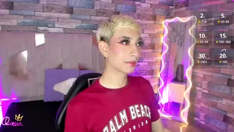 Snapshot of cyrus_tay chatting on June 9, 11:55 am cyrus_tay online show from June 9, 11:55 am