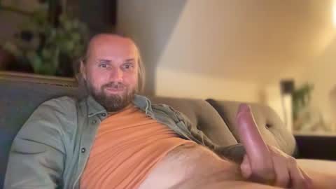 Snapshot of d0n_gi0vanni chatting on April 18, 8:53 pm d0n_gi0vanni online show from April 18, 8:53 pm