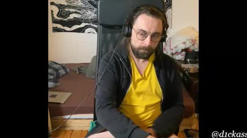 Snapshot of d1ckass chatting on February 17, 4:04 pm d1ckass online show from February 17, 4:04 pm