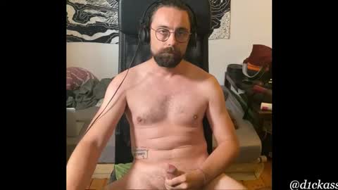 Snapshot of d1ckass chatting on September 20, 3:35 pm d1ckass online show from September 20, 3:35 pm