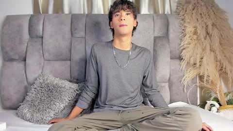 Darked online show from November 5, 4:12 am