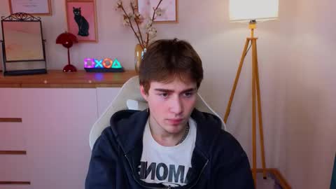 Diss online show from March 5, 6:37 pm