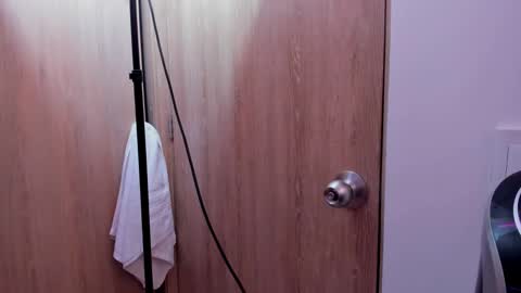 Snapshot of d___darling chatting on January 2, 11:52 am darling online show from January 2, 11:52 am