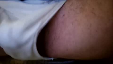 Snapshot of daaavy11 chatting on December 17, 12:44 pm daaavy11 online show from December 17, 12:44 pm