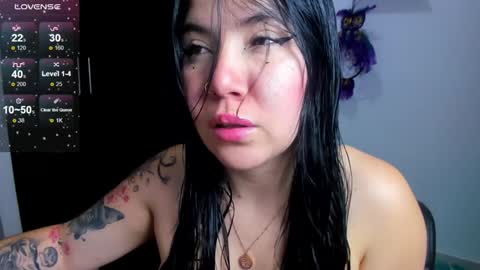 Ailyn  online show from December 24, 12:22 pm