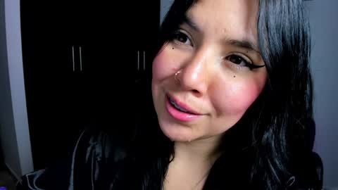 Ailyn  online show from January 21, 4:10 am