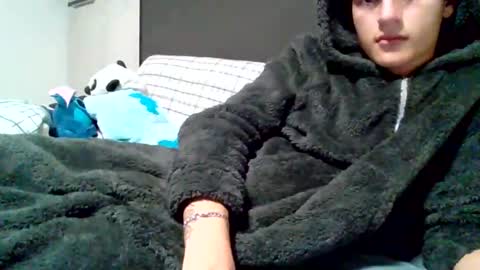 Snapshot of daaneel_ chatting on January 8, 11:09 pm Dannel online show from January 8, 11:09 pm