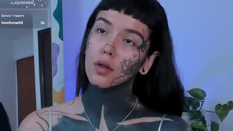 Darlene online show from March 9, 1:26 pm