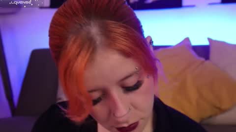 Darlene online show from November 8, 10:48 am