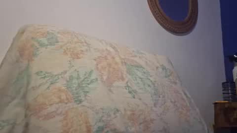 Snapshot of dabeibe chatting on September 9, 5:40 am Jewbb online show from September 9, 5:40 am