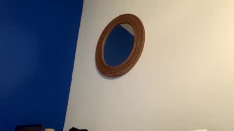 Snapshot of dabeibe chatting on November 5, 12:32 am Jewbb online show from November 5, 12:32 am