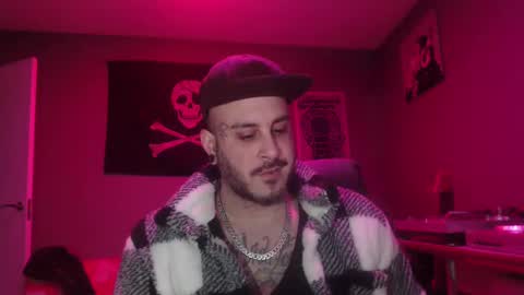 Snapshot of dabirdfree chatting on February 1, 2:26 am Destroyer online show from February 1, 2:26 am