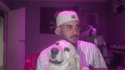 Snapshot of dabirdfree chatting on September 22, 10:56 pm Destroyer online show from September 22, 10:56 pm