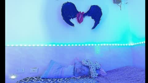 Snapshot of dabria_luxe chatting on June 4, 5:13 am dabria_luxe online show from June 4, 5:13 am