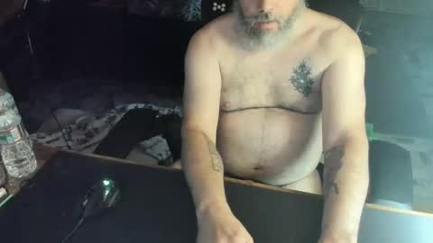 Snapshot of dadbodfatrod chatting on October 20, 11:16 pm Daddy online show from October 20, 11:16 pm