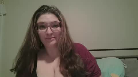 Snapshot of daddies_princesss chatting on February 18, 1:56 am daddies_princesss online show from February 18, 1:56 am