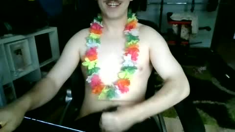 Snapshot of daddiesboyy04 chatting on June 22, 4:26 pm DaddiesBoy online show from June 22, 4:26 pm