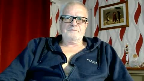 Snapshot of daddiescockforyou chatting on June 10, 8:08 pm Brian ... online show from June 10, 8:08 pm
