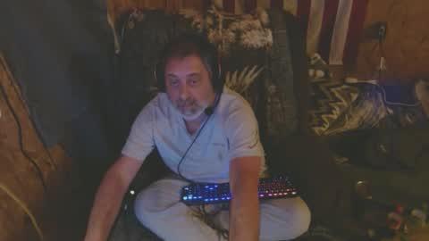 Snapshot of daddy38345 chatting on December 15, 7:21 pm daddy38345 online show from December 15, 7:21 pm