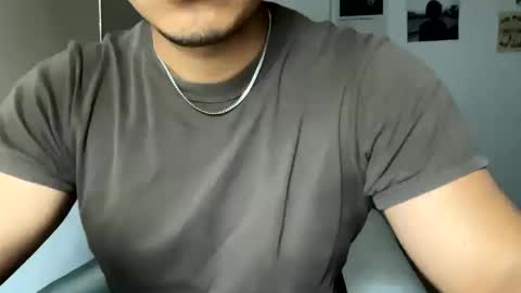 Snapshot of daddy_brunito chatting on October 18, 10:32 pm daddy_brunito online show from October 18, 10:32 pm