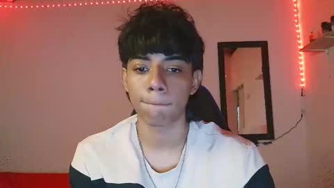 Snapshot of daddy_jesus29 chatting on December 15, 4:39 am daddy_jesus29 online show from December 15, 4:39 am