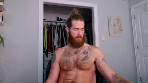 Snapshot of daddyafterdark1 chatting on June 16, 12:30 pm daddyafterdark1 online show from June 16, 12:30 pm