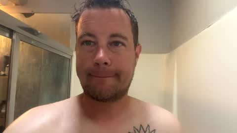 Snapshot of daddycam33 chatting on July 15, 11:21 pm DaddyCam33 online show from July 15, 11:21 pm