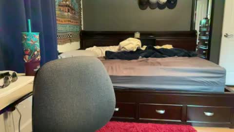 daddygmoney6969 online show from June 25, 12:42 pm
