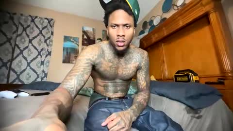 sexy tatted king bbc online show from November 5, 3:39 am