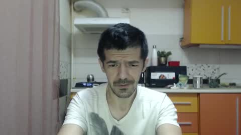 Snapshot of daddynextdoor86 chatting on December 15, 5:12 am daddynextdoor86 online show from December 15, 5:12 am