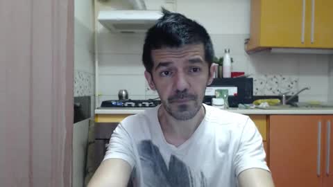 Snapshot of daddynextdoor86 chatting on December 16, 5:12 am daddynextdoor86 online show from December 16, 5:12 am