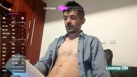 Snapshot of daddynextdoor86 chatting on May 28, 2:09 am daddynextdoor86 online show from May 28, 2:09 am