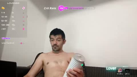 Snapshot of daddynextdoor86 chatting on June 11, 2:11 am daddynextdoor86 online show from June 11, 2:11 am