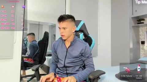 Snapshot of daddyrich4u chatting on September 12, 1:28 am daddyrich4u online show from September 12, 1:28 am