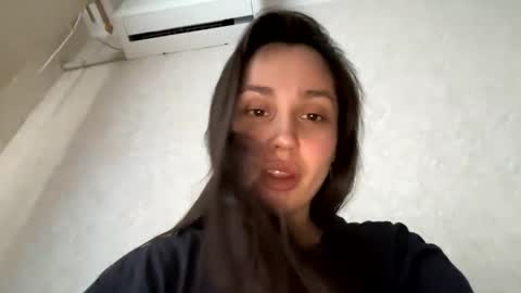 Snapshot of daddys_kisa chatting on May 10, 3:28 pm daddys_kisa online show from May 10, 3:28 pm