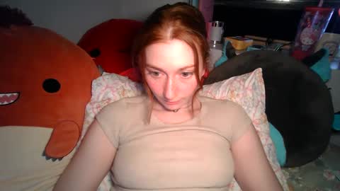 Snapshot of daddysdollhouse chatting on February 6, 5:25 am Saoirse online show from February 6, 5:25 am