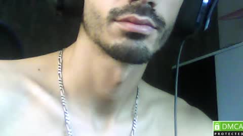 Snapshot of daddyselim chatting on June 19, 11:47 am the alpha online show from June 19, 11:47 am